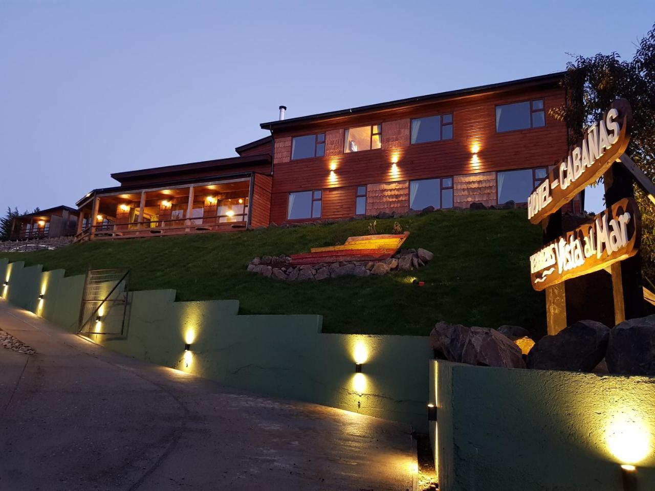 Hotel Y Cabanas Terrazas Vista Al Mar Hct Ancud Extérieur photo